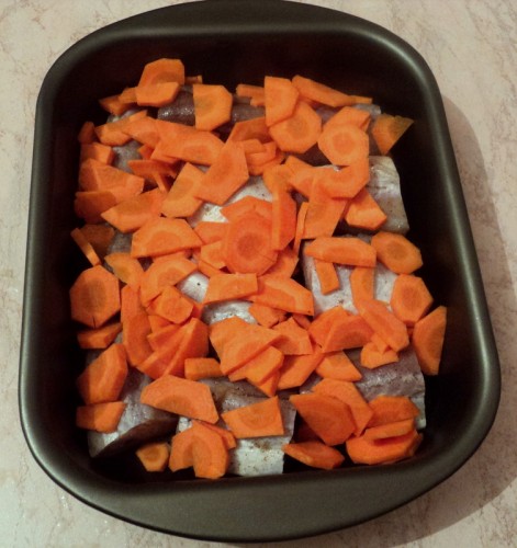 выкладываем слой моркови