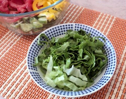 Режем листовой салат