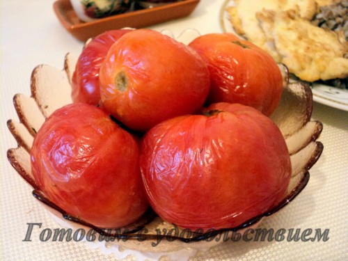 Вкусный рецепт маринованных помидоров